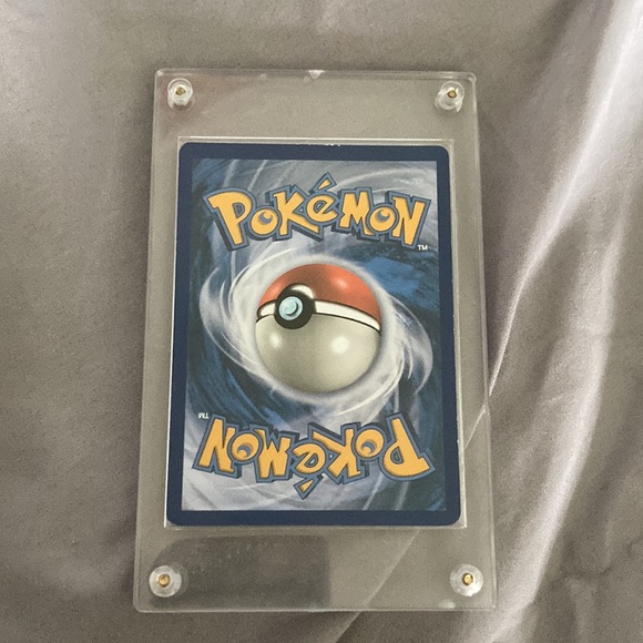 2016 charizard first edition - Picture 2 of 2